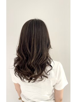 サルファ ヘアデザイン 名古屋 丸の内(S.ALPHA HAIR DESIGN) ギャルにならない大人ハイライト