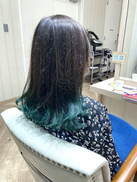 カシータ ヘア リゾート イオンモール熱田店(Casita hair resort) 袖カラー×アクアグリーン×ケアブリーチ×赤味消す×似合わせ
