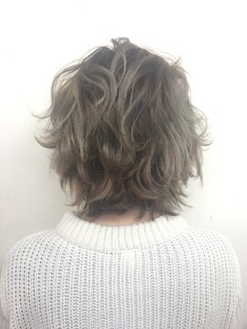 ノア 北山(NOA) 大人可愛い大人ガーリーショートヘアグレージュ8