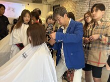 美遊ヘアスタジオの雰囲気（韓国釜山へリセッター講習に行った時の写真です）