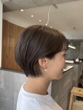 ニカイ(2F) 暗めカラー/切りっぱなしボブ/美髪/ベリーショート/30代