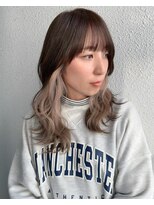 アリア バイ アルティナ(alia by artina)&nbsp;ホワイトグレージュ_メルティカラー_バイカラー_ グレーベージュ