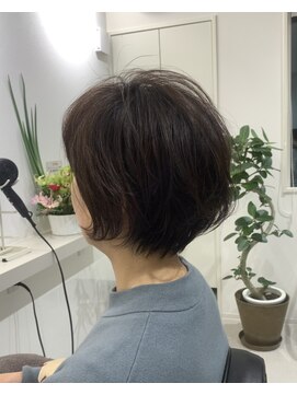 ルーラリーヘアーキタキュウシュウ(Luraliy hair kitakyushu) 【luraliyルーラリー】北九州小倉北区丸みショート大人可愛い