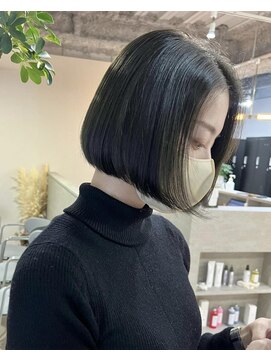 フラッグ ヘアー 天神西通り店(Flag HAIR) 髪質改善酸性ストレートとブリーチしない透明感カラーが得意です