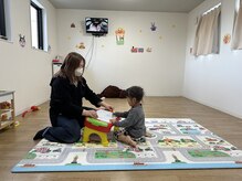 キッズスペースありで子育て中の方でも通いやすい《豊橋》