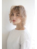 ミエルヘアーエスト 新宿店(mielhair est)&nbsp;ハイトーンミディ【新宿】