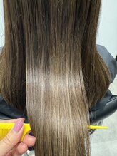 髪質改善を追求する技術者らの想い[横浜駅/髪質改善トリートメント/縮毛矯正/白髪染め/髪質改善ストレート]