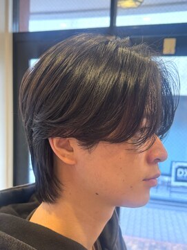 オーシャントーキョー(OCEAN TOKYO) 韓国マッシュフェザーパーマニュアンスパーマセンターパート黒髪