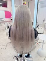 ロサ ファイブヘアー(Rosa..5Hair)&nbsp;黒髪から垢抜けstyle！透明感ホワイトシルバー！