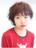 ショート×くせ毛風パーマ