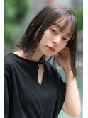 オリーブベージュ/Aラインボブ/切りっぱなしボブ/外ハネボブ