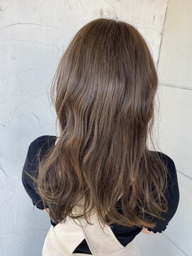 ラッソヘアー(Lasso hair) アッシュグレージュ