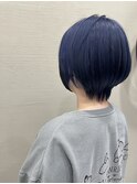 ネイビー×ショートスタイル