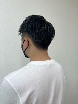 カトレア 海岸通り店 刈り上げヘア