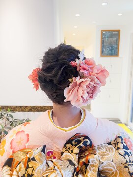 ビファインイーハアヴェダ(Befine e-ha AVEDA) 成人式、卒業式ヘアセット