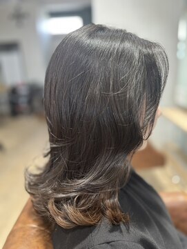 イルファ セイユウ 上野芝店(ehl:fa SEIYU) ミディアム×インナーカラー