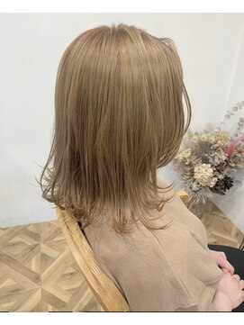 マルトル(martre) ブリーチ必須☆ベージュカラー