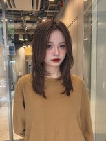 ジョエミバイアンアミ(joemi by Un ami) レイヤーカット/ハッシュカット/チェリーブラウン