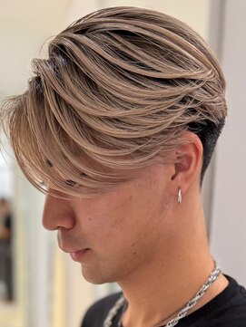 アンサー 渋谷(ANSWER) メンズバレイヤージュカラーハイライトカラーセンターパート