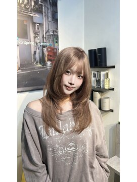ジュール 池袋(Joule) ハッシュカット×透明感ミルクティーベージュ