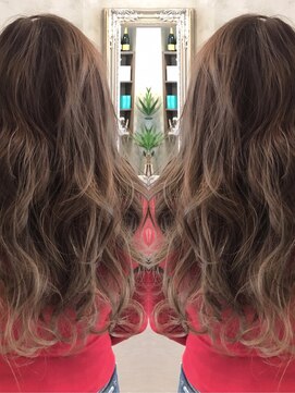 エスト 小倉(est) 【外国人風バレイヤージュカラー】