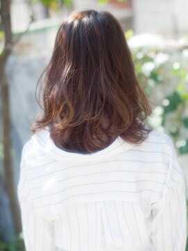 ラ ソール ヘア(La sol HAIR) ♪ウェーブが似合う愛されミディー♪