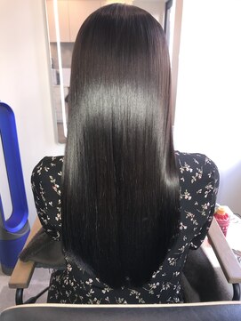 アールサロン アオヤマ(Rr SALON AOYAMA) プラチナミネコラカラー