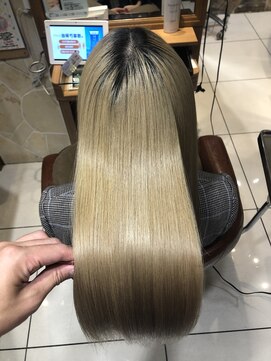 ヘアリゾートユア 新大久保店(hair resort YuA) トリートメント【TOKIOトリートメント】