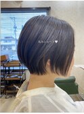 ショートボブ