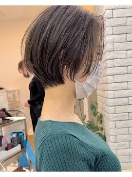 メモリーズ 銀座(Memories) 丸みとくびれ