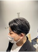 前下がりセンターパート/ミディアム/〈銀座〉理容室
