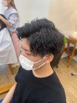 ネオリーブ クーロ メゾン 横浜(Neolive curro Maison)&nbsp;韓国センターパート×ニュアンスパーマ[メンズ]