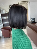 アース コアフュールボーテ 上尾店(EARTH coiffure beaute) ブルーブラックハイライトミニボブケアブリーチ