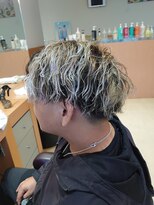 シャンプーボーイ 佐世保駅前店(SHAMPOO BOY)&nbsp;たっぷりホワイトメッシュ　シャンプーボーイ佐世保駅前店