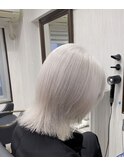ホワイトブロンド★透明感グレージュ×ホワイトカラー【池袋駅】