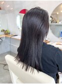 ディープサファイア×ロングブラントカット