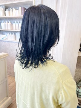 キャアリー(Caary) 福山Caaryダブルカラー高発色深海ブルーケアブリーチ20代30代