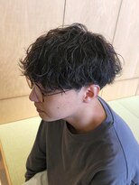 ニアウ 伊勢崎連取店(Niau)&nbsp;刈り上げショートマッシュ波巻きツイストスパイラルパーマ