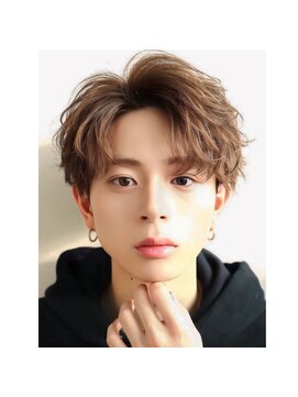 オーシャントーキョー 渋谷神南(OCEAN TOKYO) ツーブロック束感人気センターパート