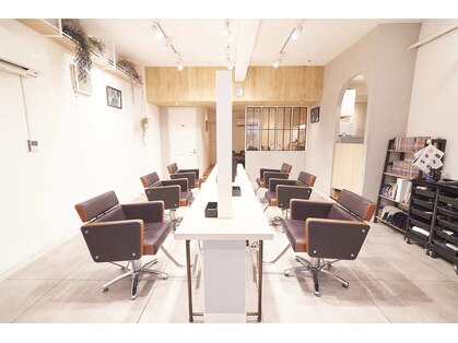 インフィニティ 新富町(Infinity)の写真