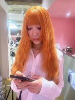 ダズリングディア(Dazzling Deer)&nbsp;オレンジ/ペールオレンジ/ハイトーン/ロング/レイヤーカット