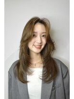 トニーアンドガイ 青山店(TONI & GUY) ロングレイヤー ハイレイヤー オリーブカラー