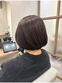 40代/50代/ツヤ感あるカラーとまとまるボブ