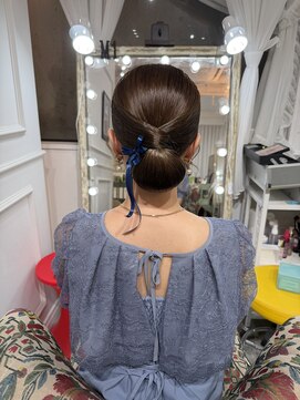 セット アンド バイ ルゥーダ 品川駅前店(SET and..by Rouxda.) ツヤタイトシニヨン