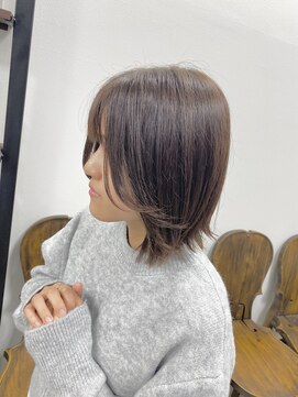 ワイズヘアー(Y's HAIR) 外はねレイヤーボブ