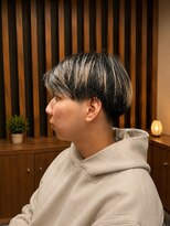 ヘアーワークス天(Hair works) 刈り上げマッシュ