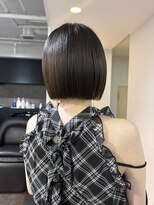 フォト 新宿三丁目(foto) 顎ライン切りっぱなしボブ