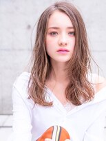 ロジッタ(ROJITHA)&nbsp;【ROJITHA】明るめアッシュベージュ × ゆるふわ外国人風パーマ