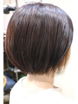 アフラワーヘア(a FLower HAIR) インナーグレージュ☆ミニボブ