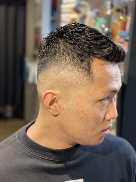 バーバー スタジオ ラフテル(Barber Studio RAFTEL) ソフトモヒカン